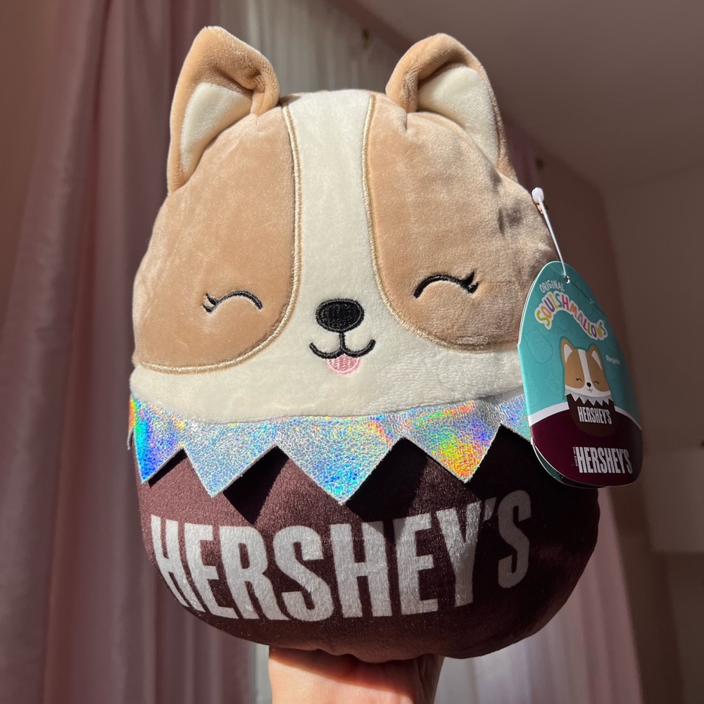 Regina Hershey’s Squishmallows 8” - Picture 2 of 2